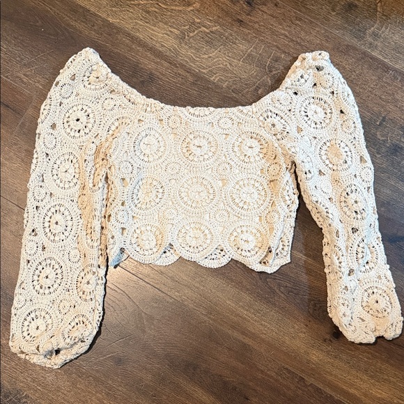 Flying Tomato Cream Crochet Blouse - Picture 3 of 3